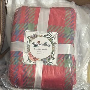 Red and Green Premium Blanket